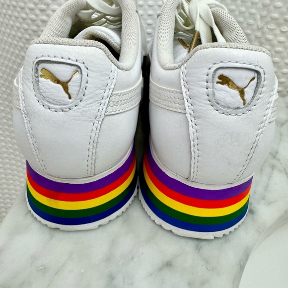 SOLD - Picture 3 of 8